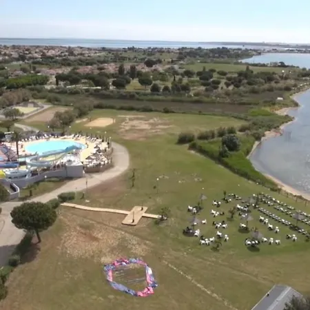 New Jungle - Clim - Wifi - Draps & Serviettes - Bbq - 10' Des Plages Camping